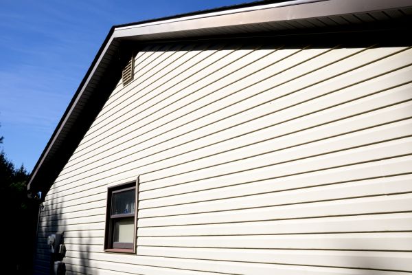 Cost of Dutch Lap Siding Installation in League City
