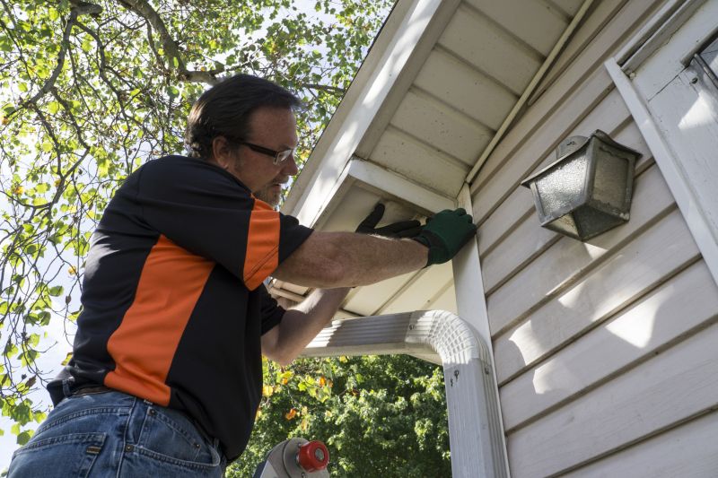 Vinyl Siding Repair - Professional Service